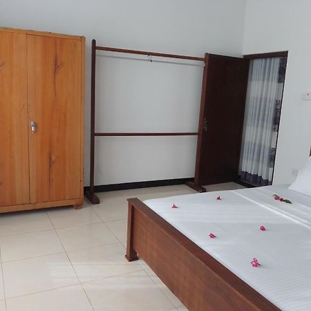 Sea & Greens Apartments Unawatuna Eksteriør bilde